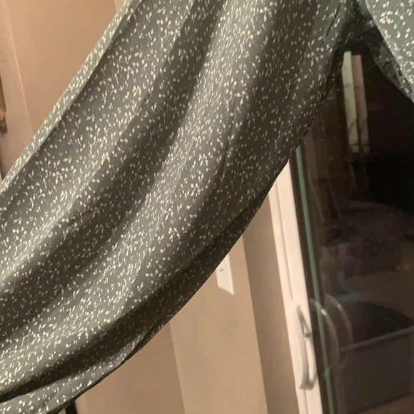 🌺green pattern dress - Picture 7 of 10